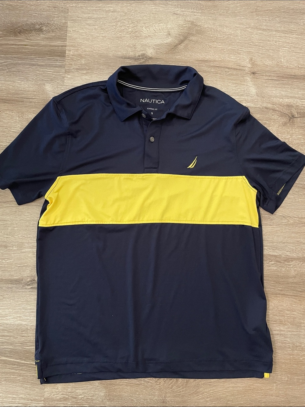 Nautica | colorblock polo size small